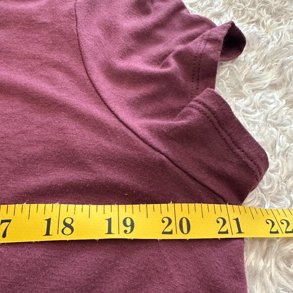 Simply Vera Vera Wang Plum Short Sleeve Pull-Over Top Size Large - Picture 5 of 8